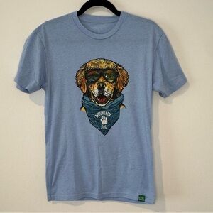 Wild Tribute Mountain Dog Graphic T-Shirt Blue Short Sleeve Tee – Unisex Small
